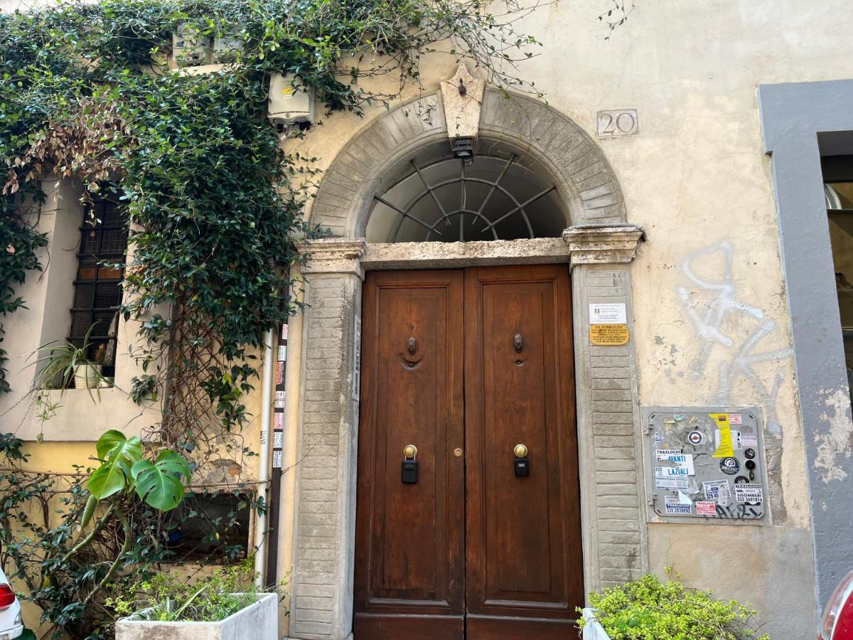 Trastevere Suite Apartment Rome Bagian luar foto